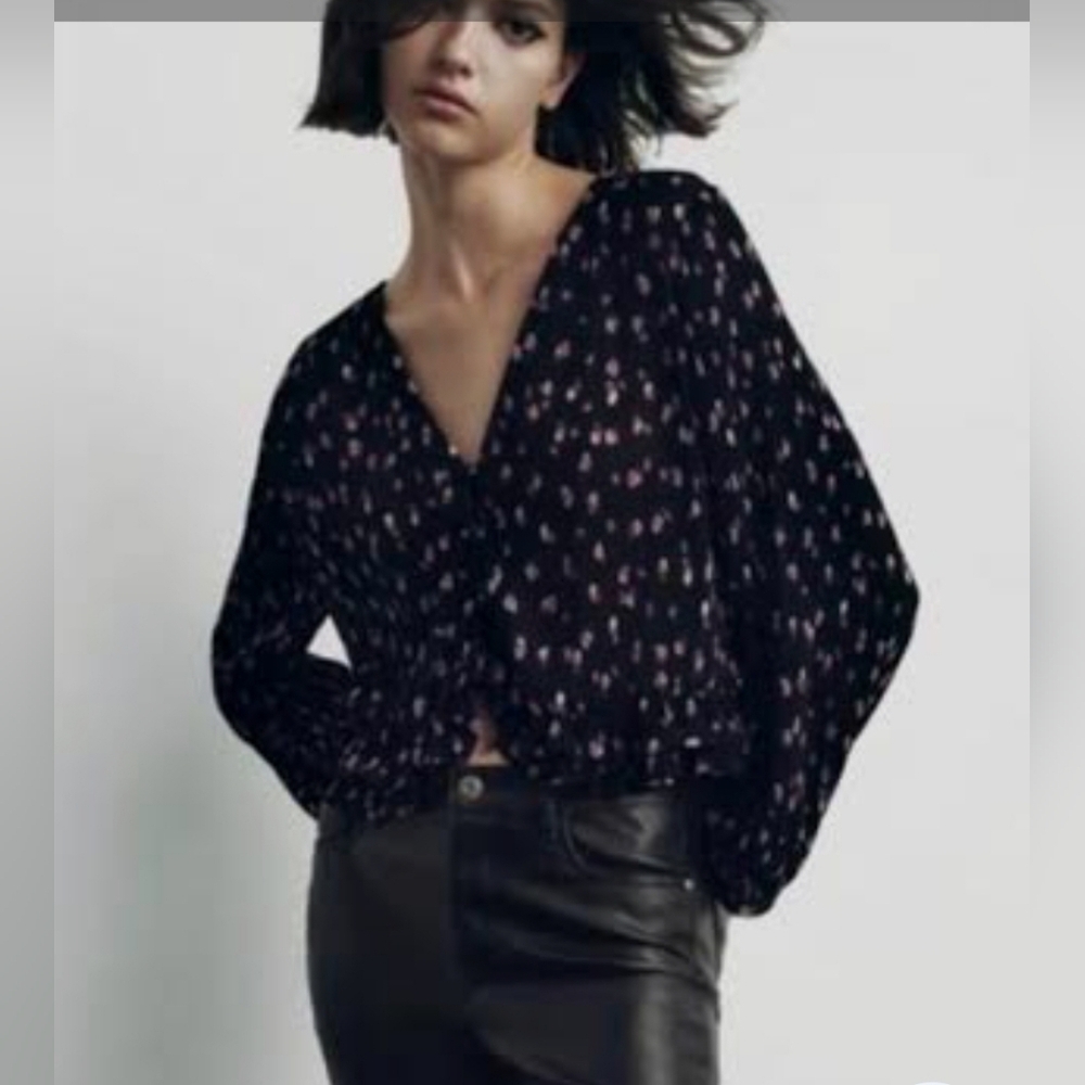 Zara Black and Pink Patterned Blouse